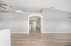 20 PINE COURT Loop, OCALA, FL 34472