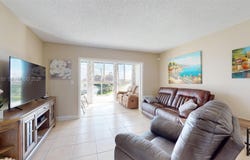 7877 Golf Cir Dr, Margate, FL 33063