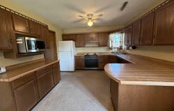 1913 Vine Avenue, Marshalltown, IA 50158