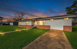 100 Rosedale Avenue, Keene, TX 76059