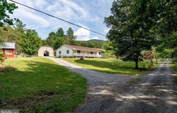 801 MOYERS Lane, MATHIAS, WV 26812