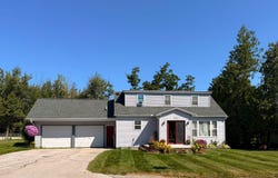 171 W Spruce St, St. Ignace, MI 49781