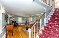 10 Circle Drive, Middletown, RI 02842