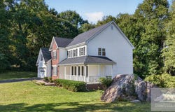 108 Callaway Circle, BLUEFIELD, VA 24605