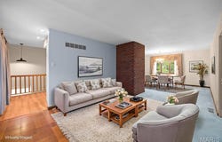2007 Main Drive, Highland, IL 62249