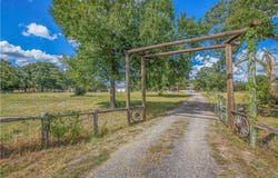 5917 Highway 30, Anderson, TX 77830