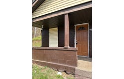 1278 Lincoln St, Vandergrift, PA 15690