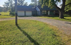 16325 R RD, Mayetta, KS 66509