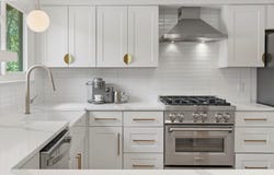 9104 Texas Oaks Dr, Austin, TX 78748