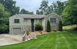 8 NORTHGATE CT, Lynch Station, VA 24571