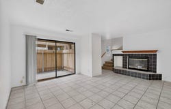 2900 Vista Del Rey NE, Albuquerque, NM 87112