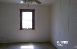 8 E C Street, Belleville, IL 62220
