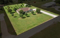 1143 CODY LN, Marion, TX 78124