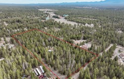 16040 Waddell Road, La Pine, OR 97739