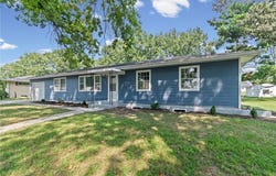 1308 N Cherry Street, Cameron, MO 64429