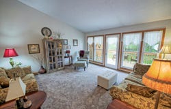 910 Cherrywood Circle, Portland, MI 48875