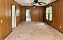 1041 Moaks Creek Road, Summit, MS 39666