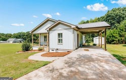 1445 N Forest Avenue, Hartwell, GA 30643