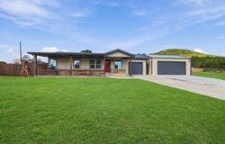 526 CHEYENNE TRL, Pipe Creek, TX 78063