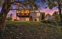 3553 Berryhill Dr, Roanoke, VA 24018