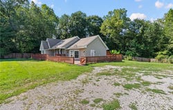 9403 Giltner Road, Nabb, IN 47147