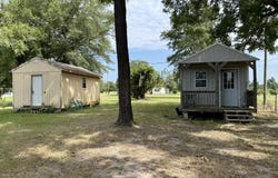 151 Campbell Road, Converse, LA 71419