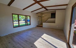 1512 Glacial Dr, Minot, ND 58703