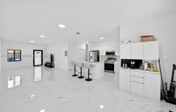 1864 NW 84th St, Miami, FL 33147