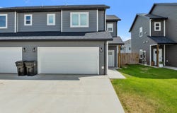 2805 29th Street West, Williston, ND 58801