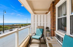 370 W Broadway, Long Beach, NY 11561