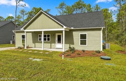 535 Woodhaven Road, Southport, NC 28461