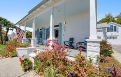 405 Carroll Avenue, Bay Saint Louis, MS 39520