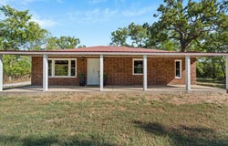 761 E Dade 154, Everton, MO 65646
