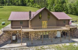 2248 KY 556, Sandy Hook, KY 41171