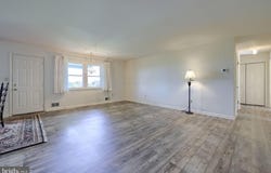 811 S CEDAR Street, LITITZ, PA 17543