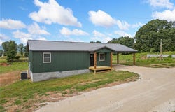 445 Cemetery Road, Alpena, AR 72611