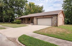 624 N 15th Street, Independence, KS 67301