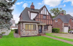 54 Surrey Lane, Hempstead, NY 11550