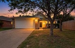 2105 Thistle Lane, Forney, TX 75126