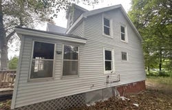 42 Maple Street, Brewer, ME 04412