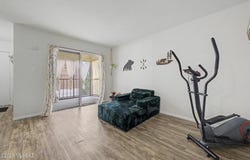 1600 N Wilmot Road, Tucson, AZ 85712