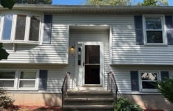 107 Tanglewood Drive, Hamden, CT 06518