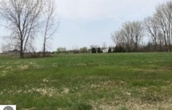 South Street, Au Gres, MI 48703