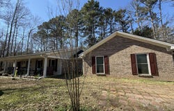 387 Road 805, Shannon, MS 38868