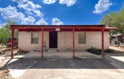 937 Calle Frente, Eagle Pass, TX 78852