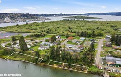 545 WHITTY St, CoosBay, OR 97420