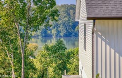 456 Fore Drive, Loudon, TN 37774