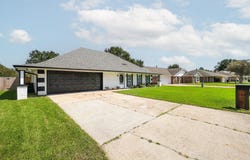 154 Presque Isle Drive, Houma, LA 70363