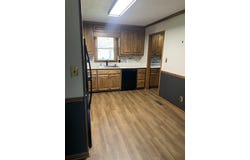 238 FAIRVIEW Dr, Three Way, TN 38343