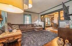 420 E Logan St, Moberly, MO 65270